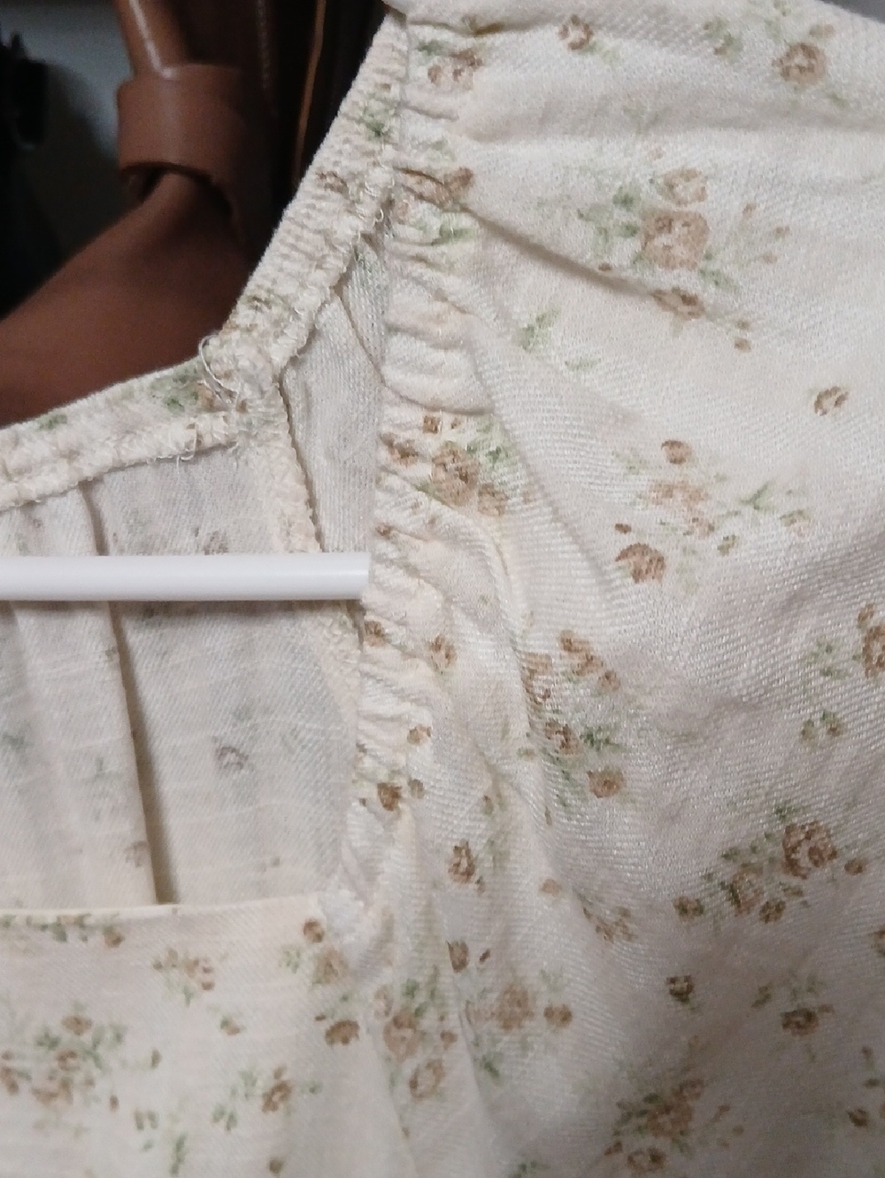 Roolee Cream Floral Maxi Dress with Puff Sleeves - Picture 2 of 6